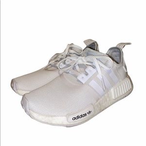 adidas women’s nmd r1 casual shoes